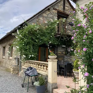 Les Trois Monts Hébergement de vacances